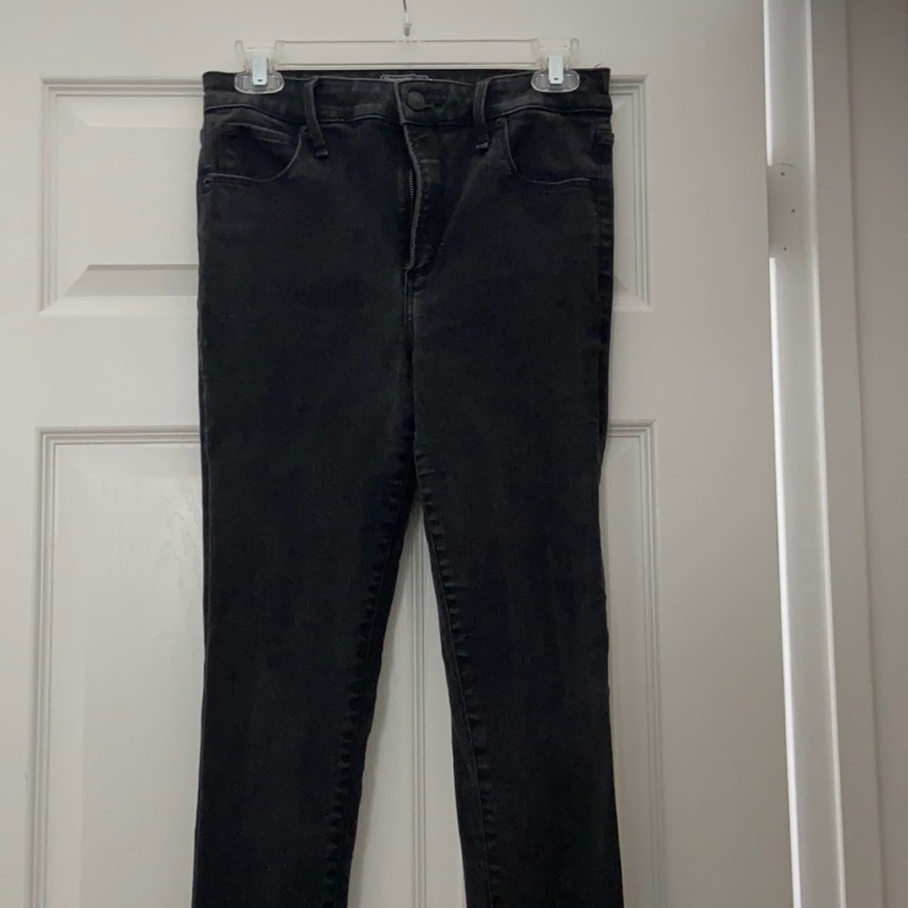 Abercrombie and Fitch black high rise super skinny jeans